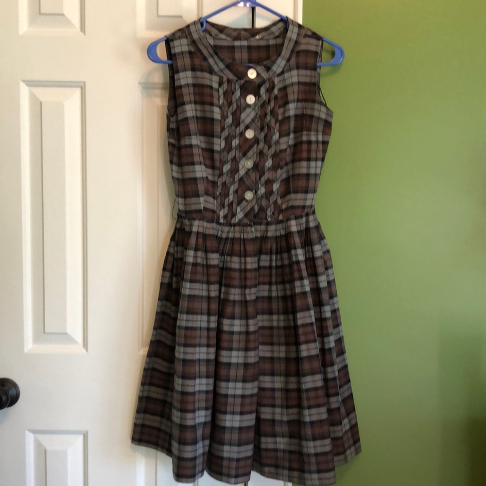 Authentic 50s dress.